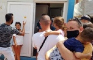 Korona Virüs testi kuyruğu tepkisi