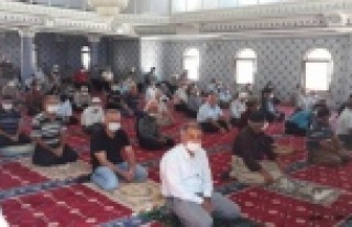 Müftü Gökbel Yaylasında cemaatle buluştu