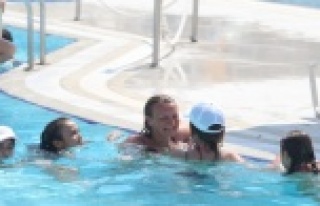 Otellerde Rus turist sevinci