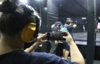 Pandemide evde kalanlar poligonlarda atış yaparak...