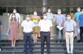 Rektör Kalan'dan hekimlere sertifika