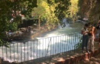 Şelaleye güvenlik bariyeri