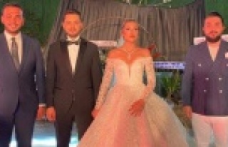 Alanya'da Ak Parti'nin üst yöneticileri...