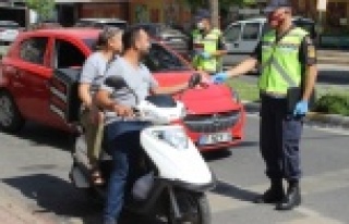 Alanya'da kurallara uymayan sürücülere ceza...