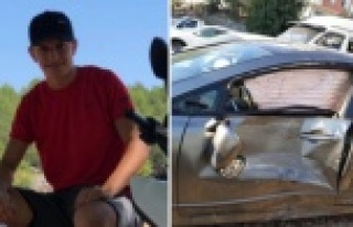 Alanya'da U dönüşü yapan otomobil motosiklete...