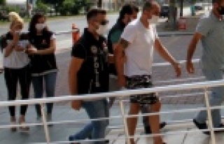 Alanya'da uyuşturucu operasyonu: 1'i kadın...