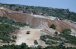 Antalya bulvarı manzaralı yola seyir terası