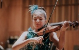 Elif Su'dan, uluslararası müzik yarışmasında...