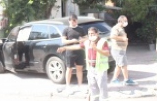 Hastaneye gitmek yerine vatandaşın verdiği buzlarla...