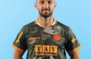 Kamuflaj forma bir vefa ve iyilik projesidir