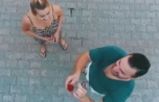 Milli güreşçinin dronlu evlilik teklifi turizmci...