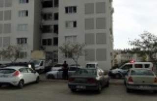 Mobilyacılara kızdı, pompalıyla havaya ateş etti