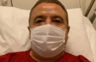 Muhittin Böcek'e trakeostomi uygulandı