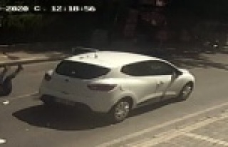 Müşterisine yemek götüren kadın, geri gelen aracın...