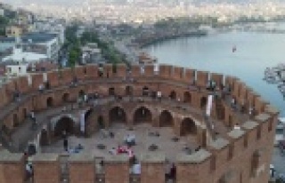 Tarihi mekanda satranç keyfi