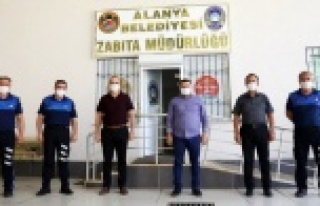 Yücel yeni hizmet binasını ziyaret etti