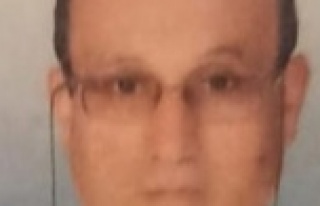 Denizde boğulan kızını kurtarmak isterken yaşamını...