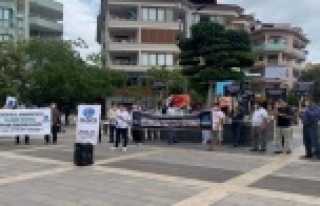 Alanya'da Macron protesto edildi