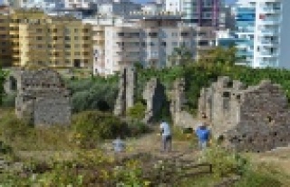 Alanya'da Naula Antik Kenti restorasyon için...