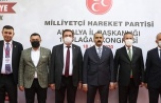 Alanya'dan 4 isim MHP Üst Kurul Delegesi oldu