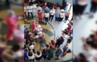 Alanya’da korona virüsü yenen hemşire alkışlarla...