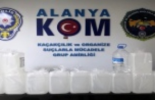 Alanya’da sahte içki operasyonu