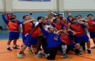 ALKÜ Spor Kulübü Hentbol Takımı 2. Lige yükseldi