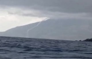 Antalya'da denizde hortum