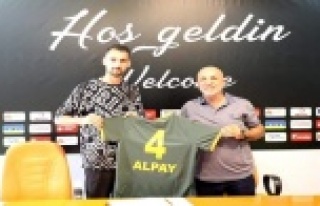 Alpay Çelebi Aytemiz Alanyaspor'da