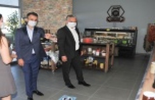 ASSİM’de yöresel ürünler mağazası açıldı