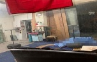 Av tüfeğiyle vurulmuş halde ölü bulundu