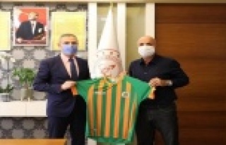 Başkan Çavuşoğlu’ndan İl Milli Eğitim Müdürü...