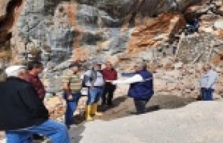 Büyükşehirden, Gündoğmuş Aksu grup suyu kaynağında...