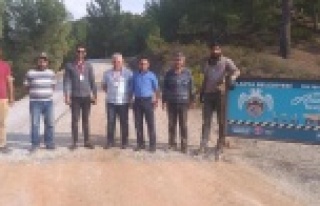 Dim'de okul yolu asfaltlandı