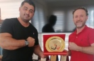 Dünya ve Avrupa şampiyonu Alanya Belediyesi'ni...