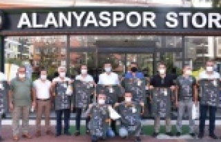 Türkdoğan'dan Alanyaspor'a destek