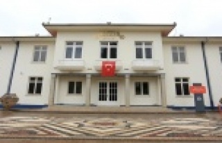 Yıllardır bacası tütmeyen eski fabrikaya, ödül...