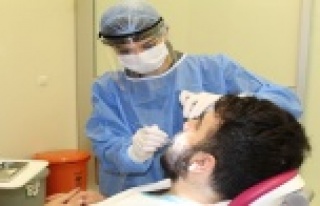 Ağız ve diş hijyeni, Covid-19’a yakalanma riskini...