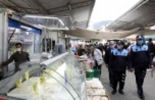 Alanya Belediye Zabıtası dükkan ve pazarlarda denetim...