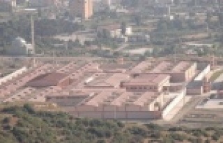 Alanya Cezaevinde bir mahkum canına kıydı