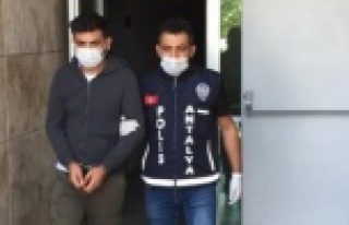 Alanya'da 65 ayrı suçtan aranması bulunan...