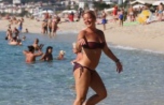 Alanya'da Kasım'da deniz keyfi