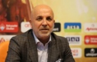 Alanyaspor'un nasıl zirvede olduğunu anlattı