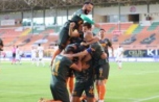 Alanyaspor'un performası şampiyonluk oranlarını...