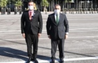 Antalyalı gaziye üstün cesaret ve feragat madalyası