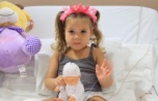 Ayda, Sağlık Bakanı Koca'dan oyuncak maymun...