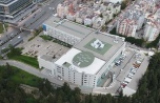 Büyükşehir Belediyesi çatısına GES kurulacak