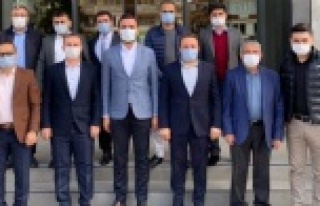 Çamlıcalılardan Ak Parti'ye ziyaret