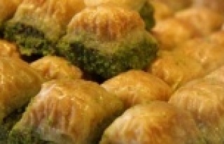 Damattan kayınpederine zehirli baklava