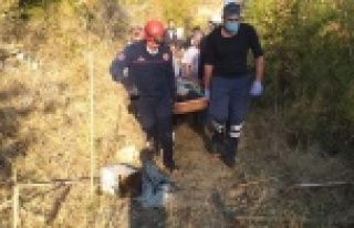 Defne keserken 30 metrelik uçuruma yuvarlanan kadın...